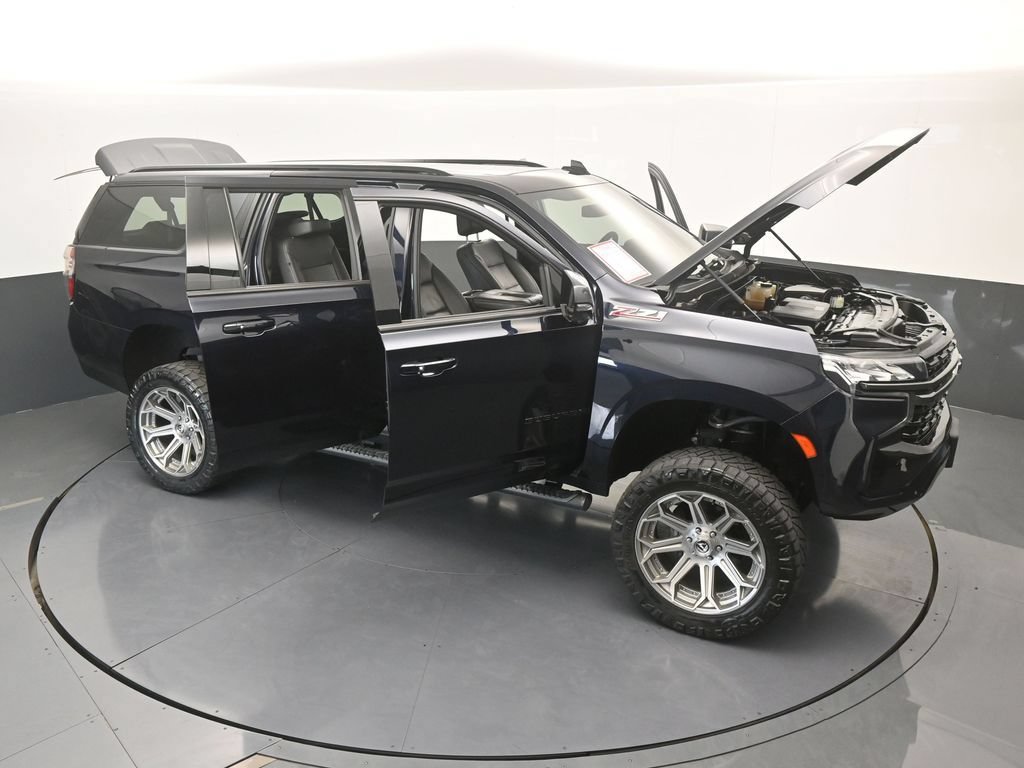 Used 2022 Chevrolet Suburban Z71 w/ Luxury Package AWD/4WD image 85