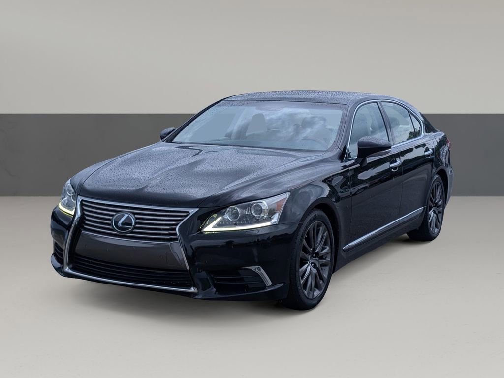 Used 2017 Lexus LS 460 RWD image 6