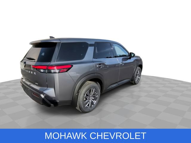Used 2024 Nissan Pathfinder S AWD/4WD image 9