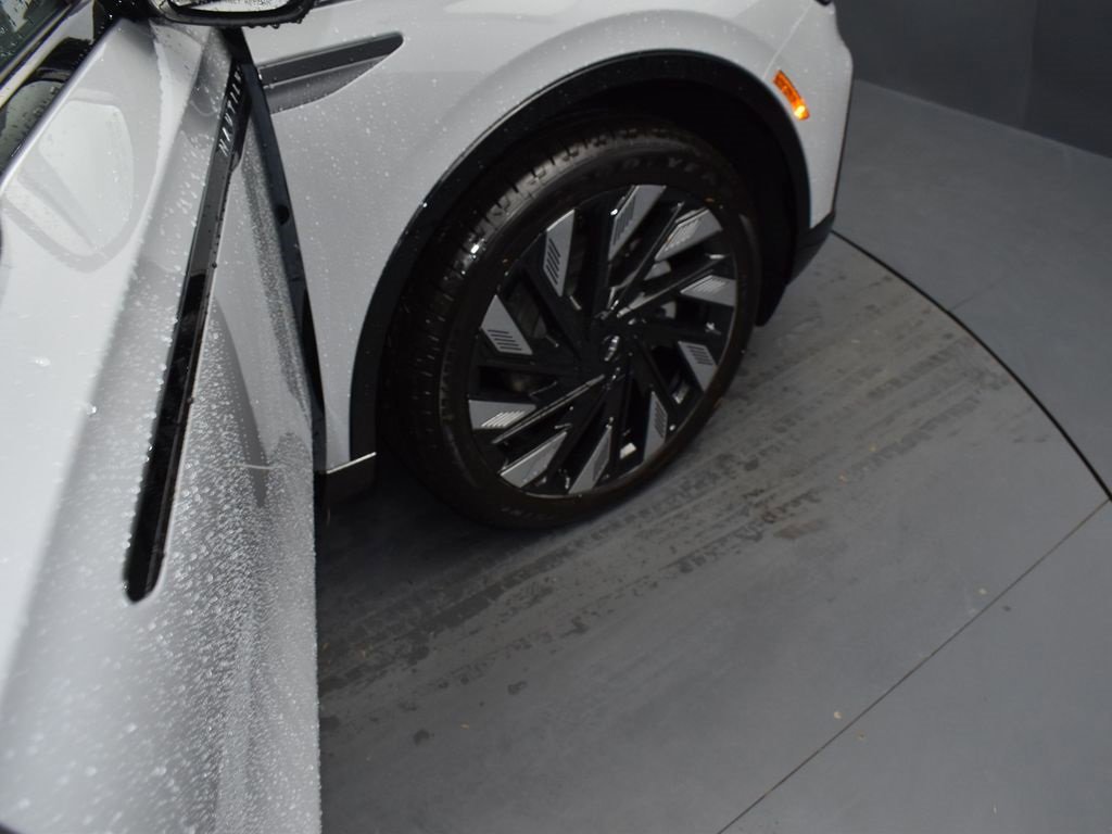 New 2026 Lincoln Nautilus Reserve w/ Jet Appearance Package image 18