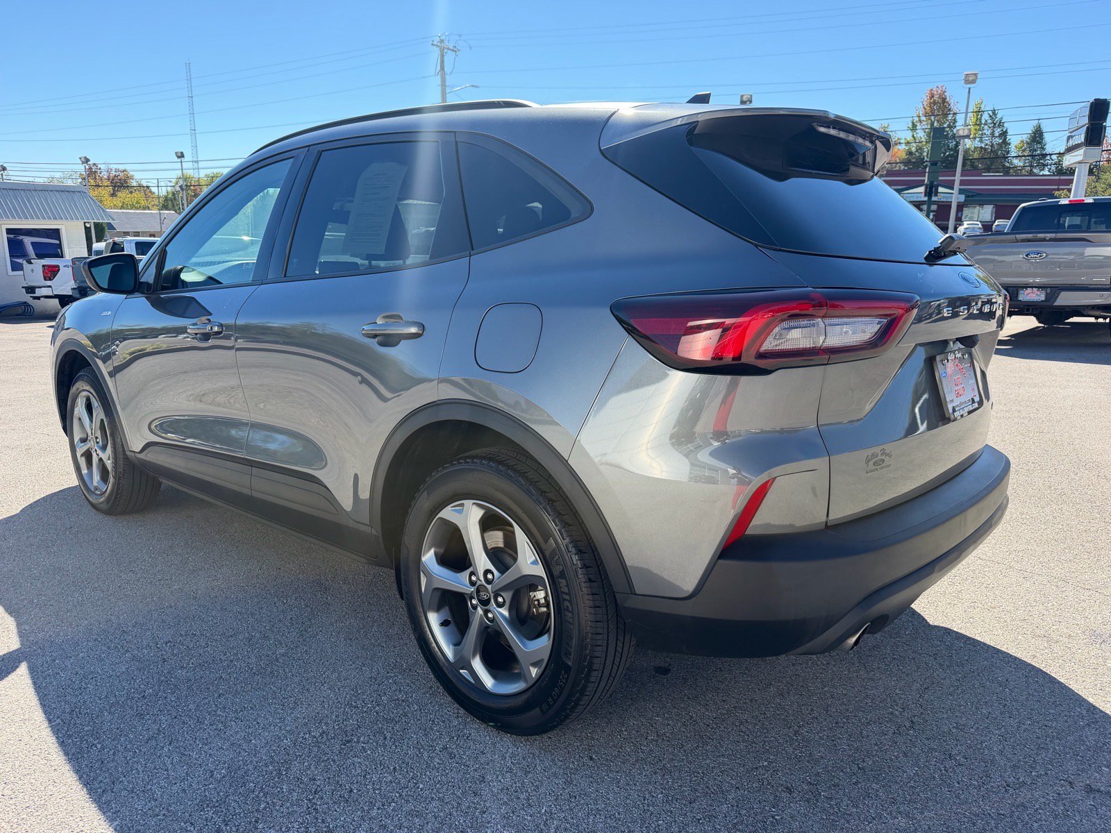 Used 2025 Ford Escape ST-Line AWD/4WD image 9