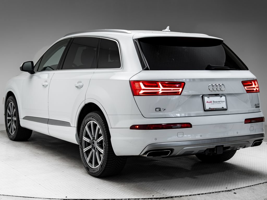 Used 2018 Audi Q7 3.0T Prestige AWD/4WD image 3