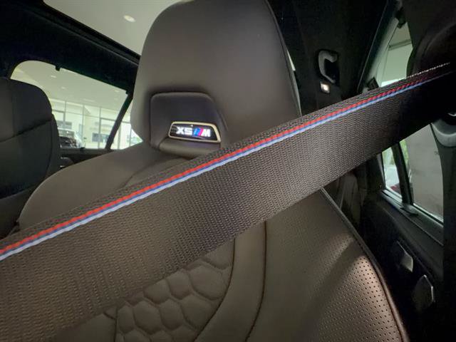 New 2026 BMW X5 M Competition w/ Executive Package AWD/4WD image 10