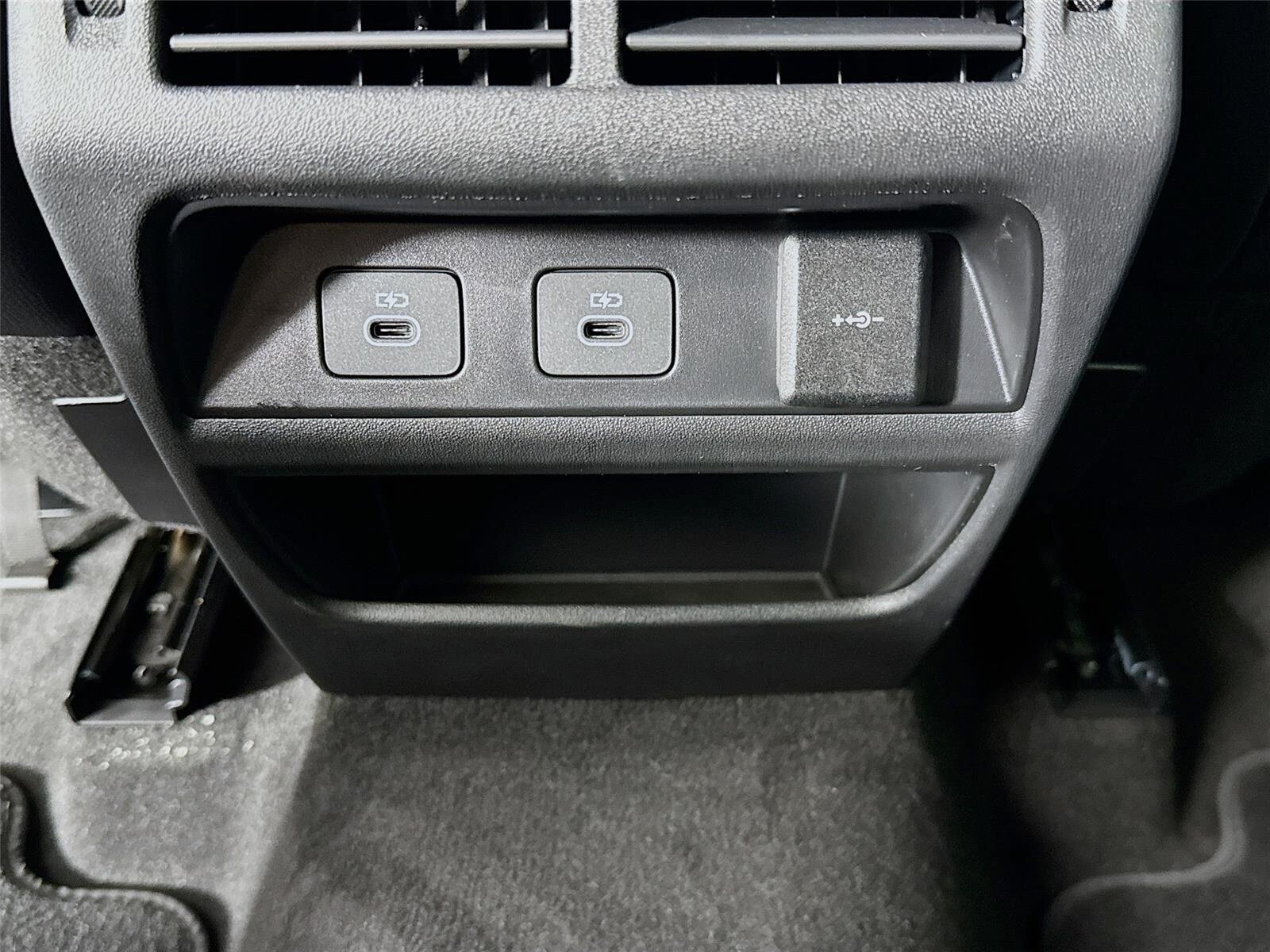 New 2026 Land Rover Discovery Sport Landmark AWD/4WD image 28