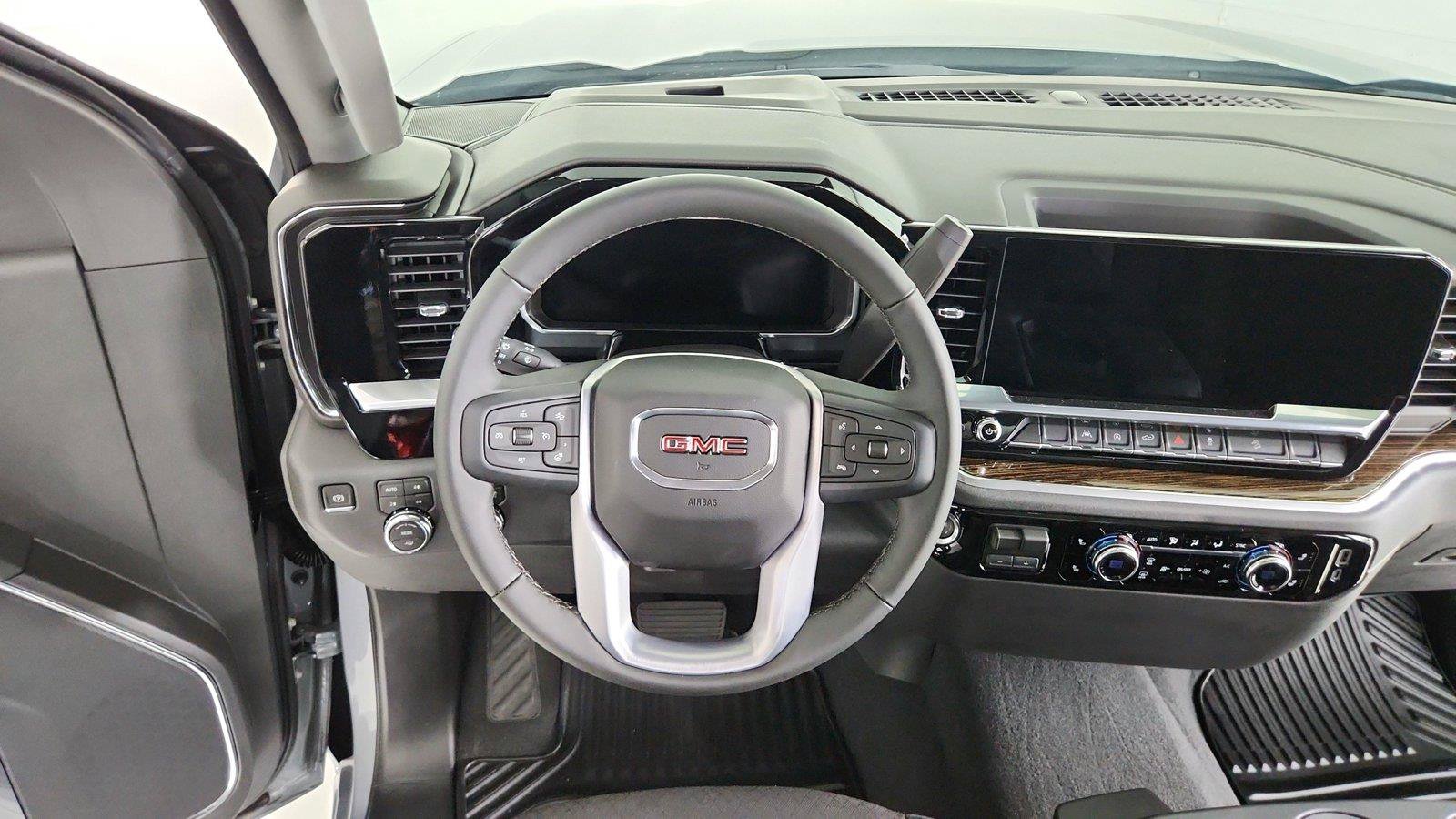 Used 2026 GMC Sierra 1500 SLE w/ X31 Off-Road Package AWD/4WD image 20