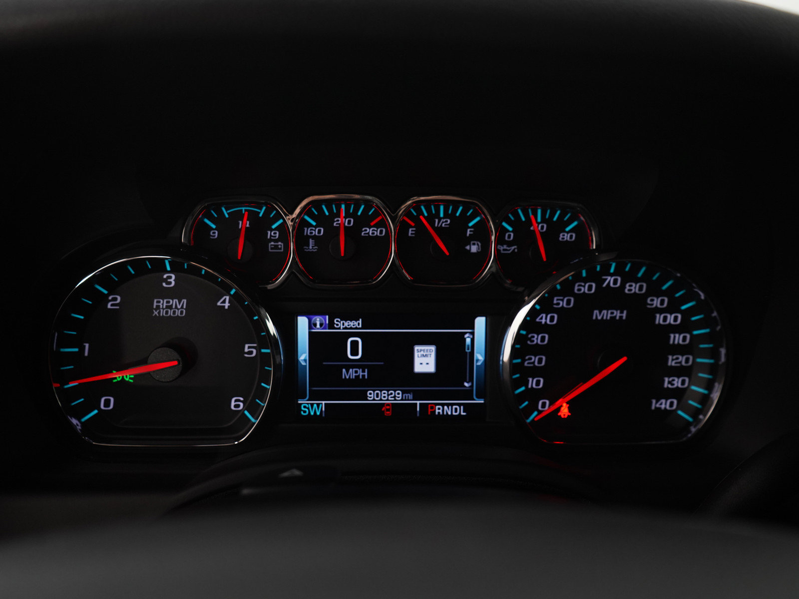 Used 2020 Chevrolet Suburban LT AWD/4WD image 34