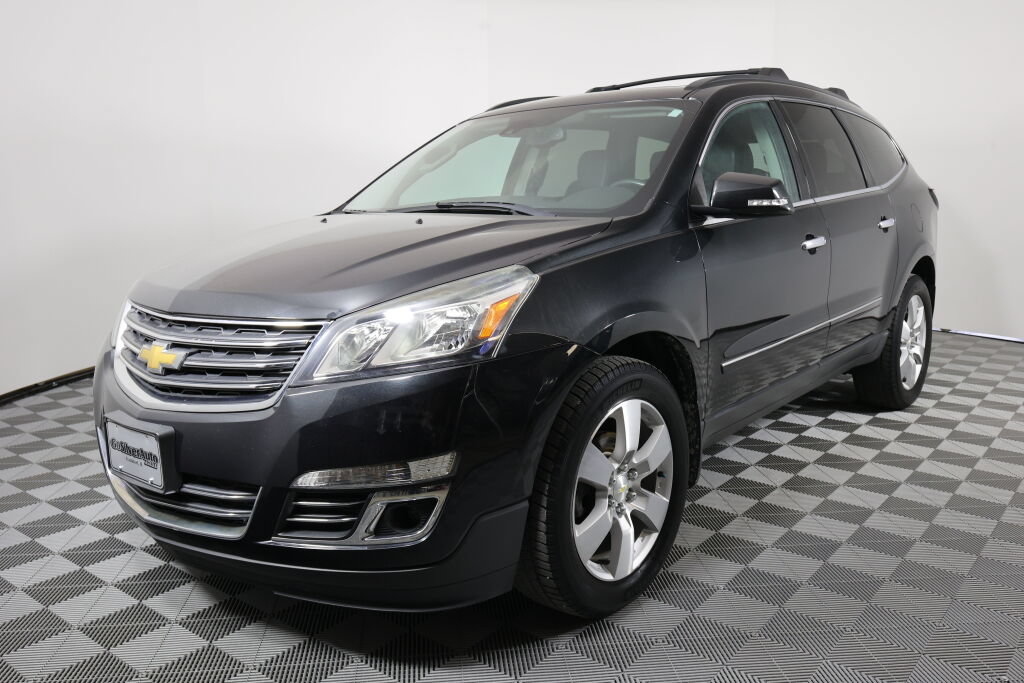 Used 2014 Chevrolet Traverse LTZ w/ LPO, 'HIT The Road' Package FWD image 5