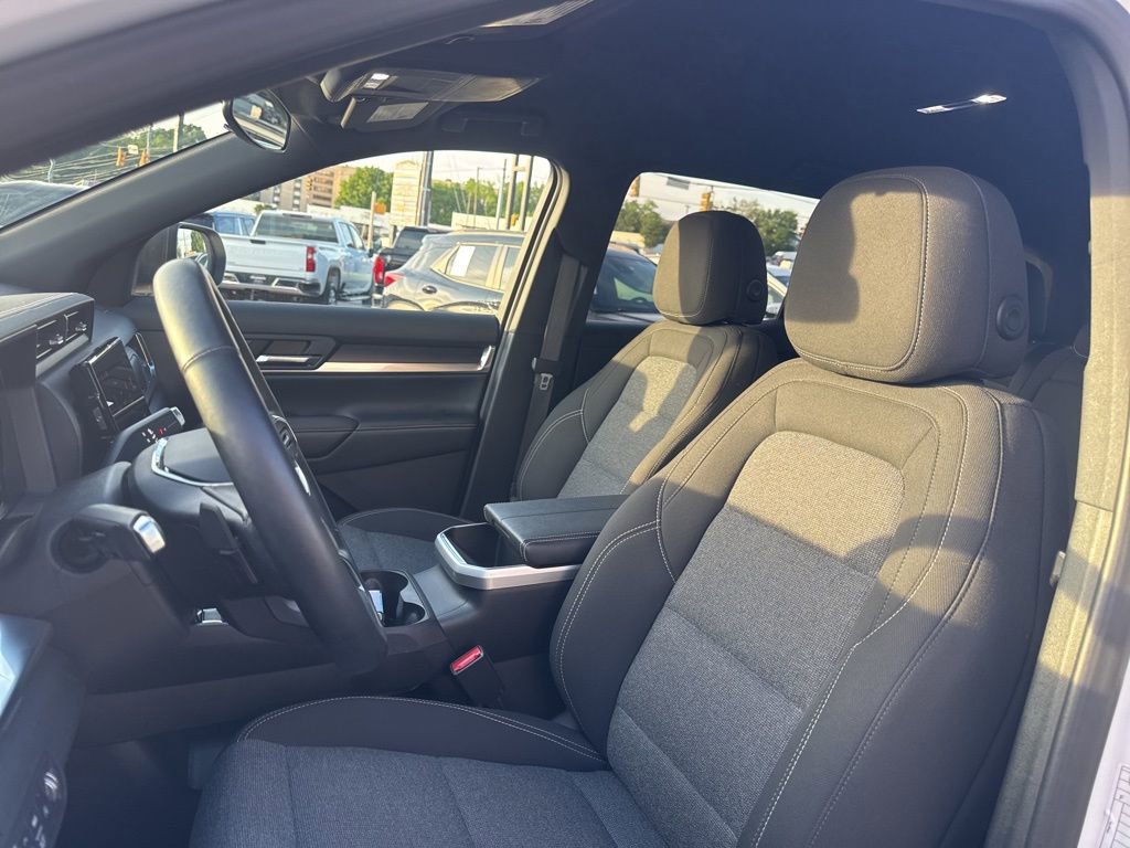 Used 2025 GMC Terrain Elevation AWD/4WD image 14