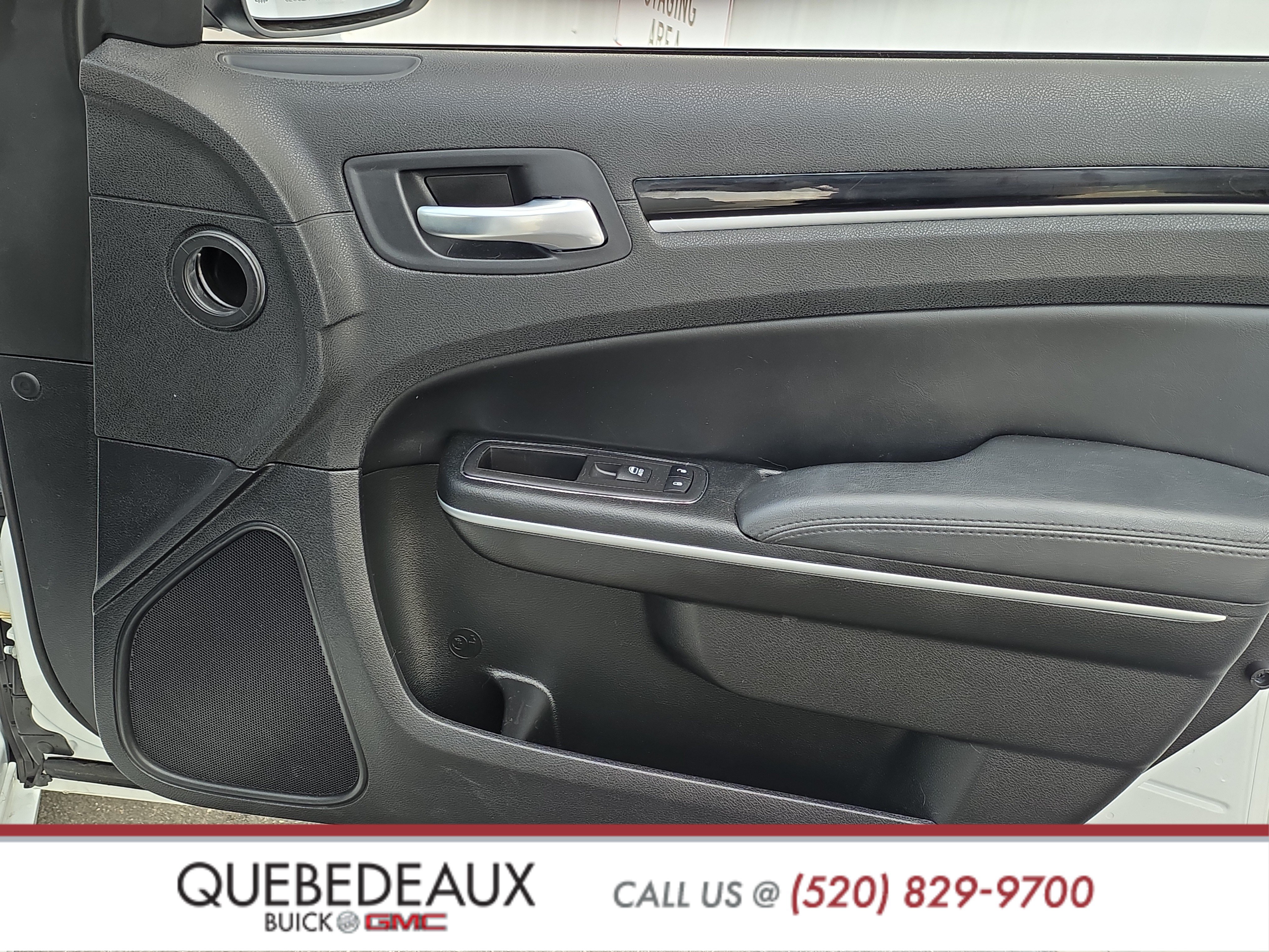 Used 2023 Chrysler 300 Touring L RWD image 20