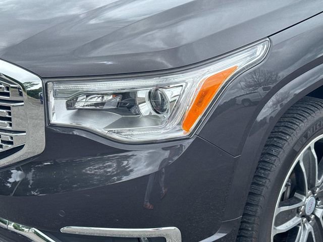 Used 2019 GMC Acadia Denali w/ Technology Package AWD/4WD image 18