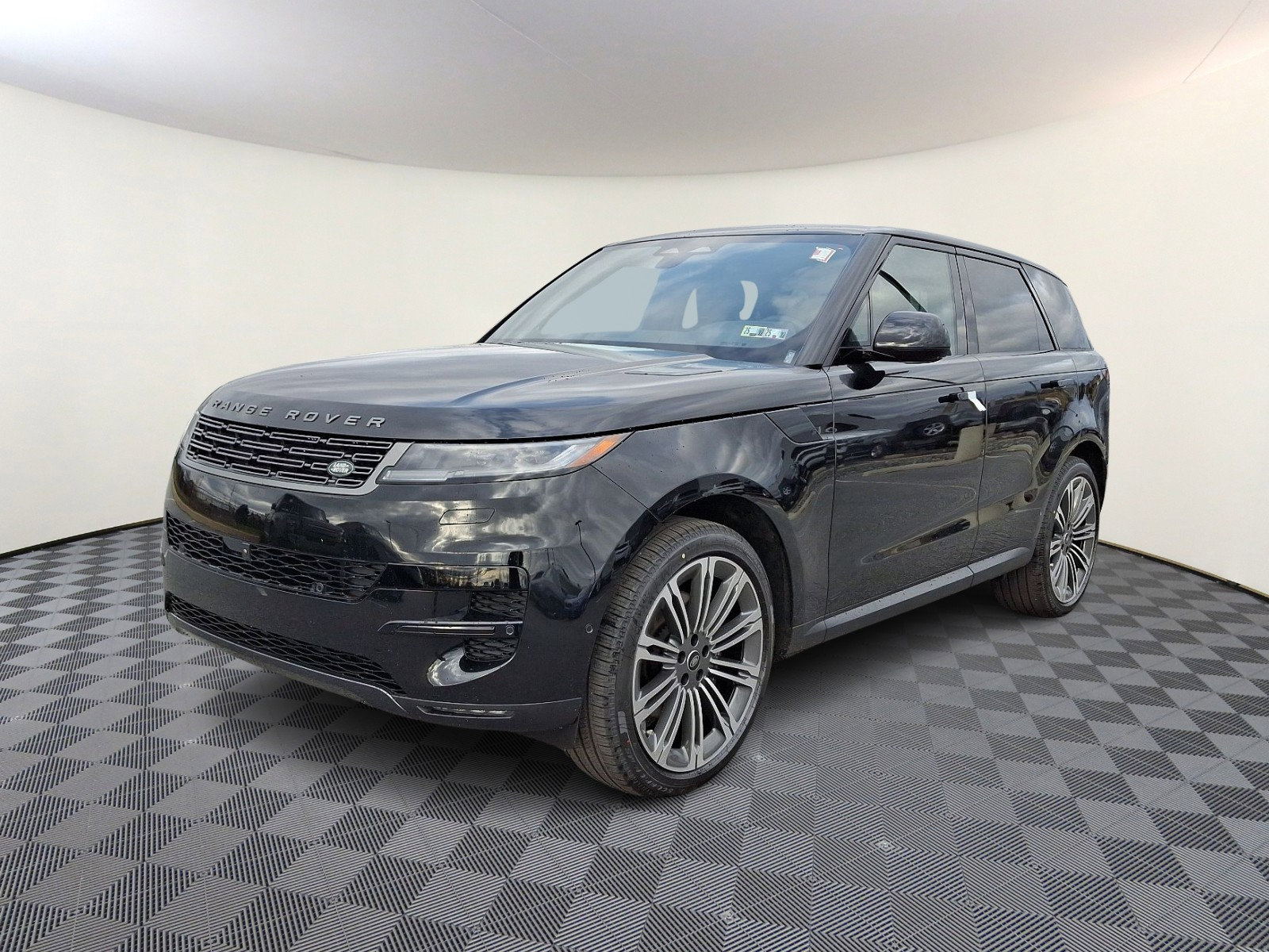New 2025 Land Rover Range Rover Sport SE