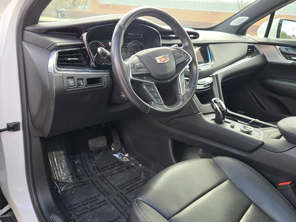 Used 2021 Cadillac XT5 Premium Luxury image 24