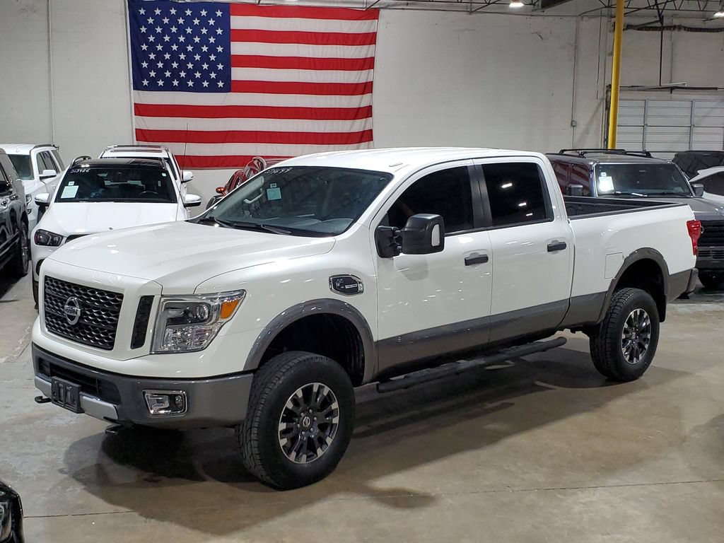 Used 2019 Nissan Titan PRO-4X AWD/4WD image 34