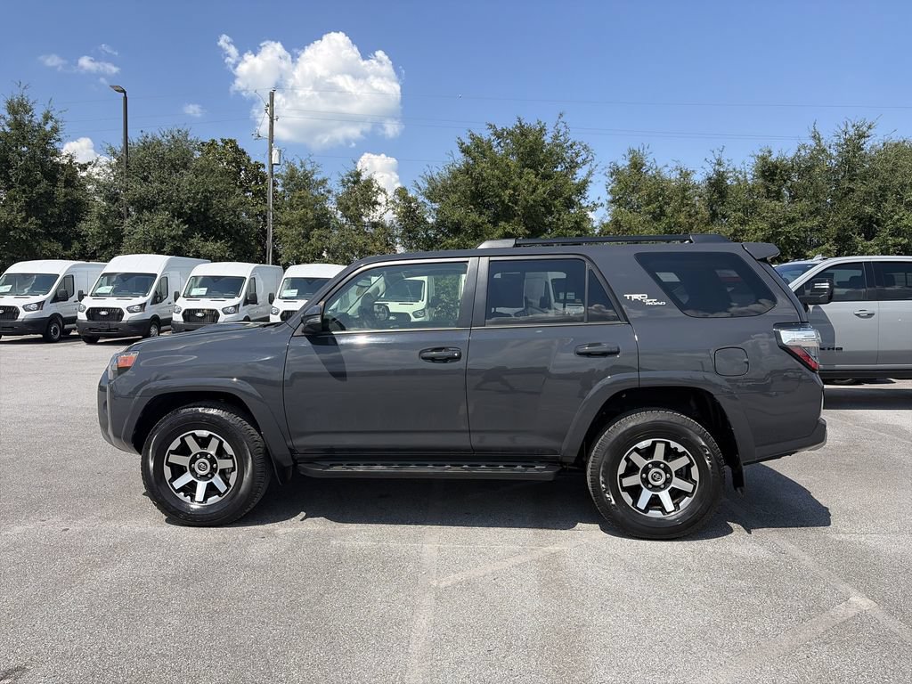 Used 2024 Toyota 4Runner TRD Off-Road Premium w/ Moonroof Package AWD/4WD image 4
