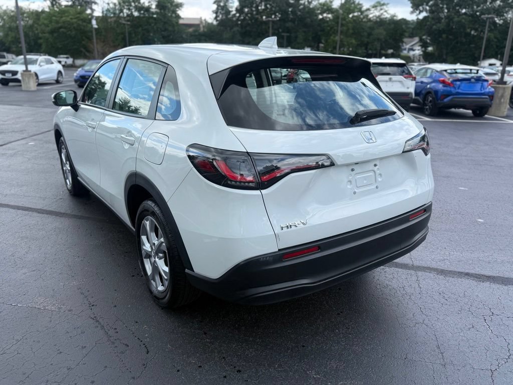 Used 2024 Honda HR-V LX image 5
