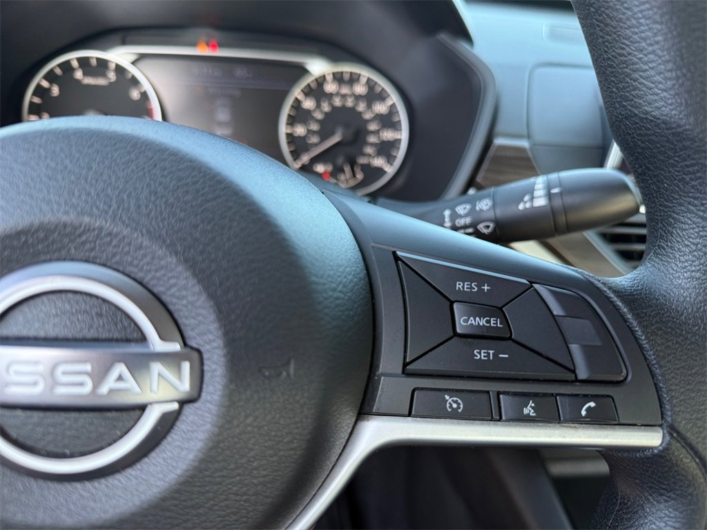 Used 2024 Nissan Altima 2.5 SV image 19