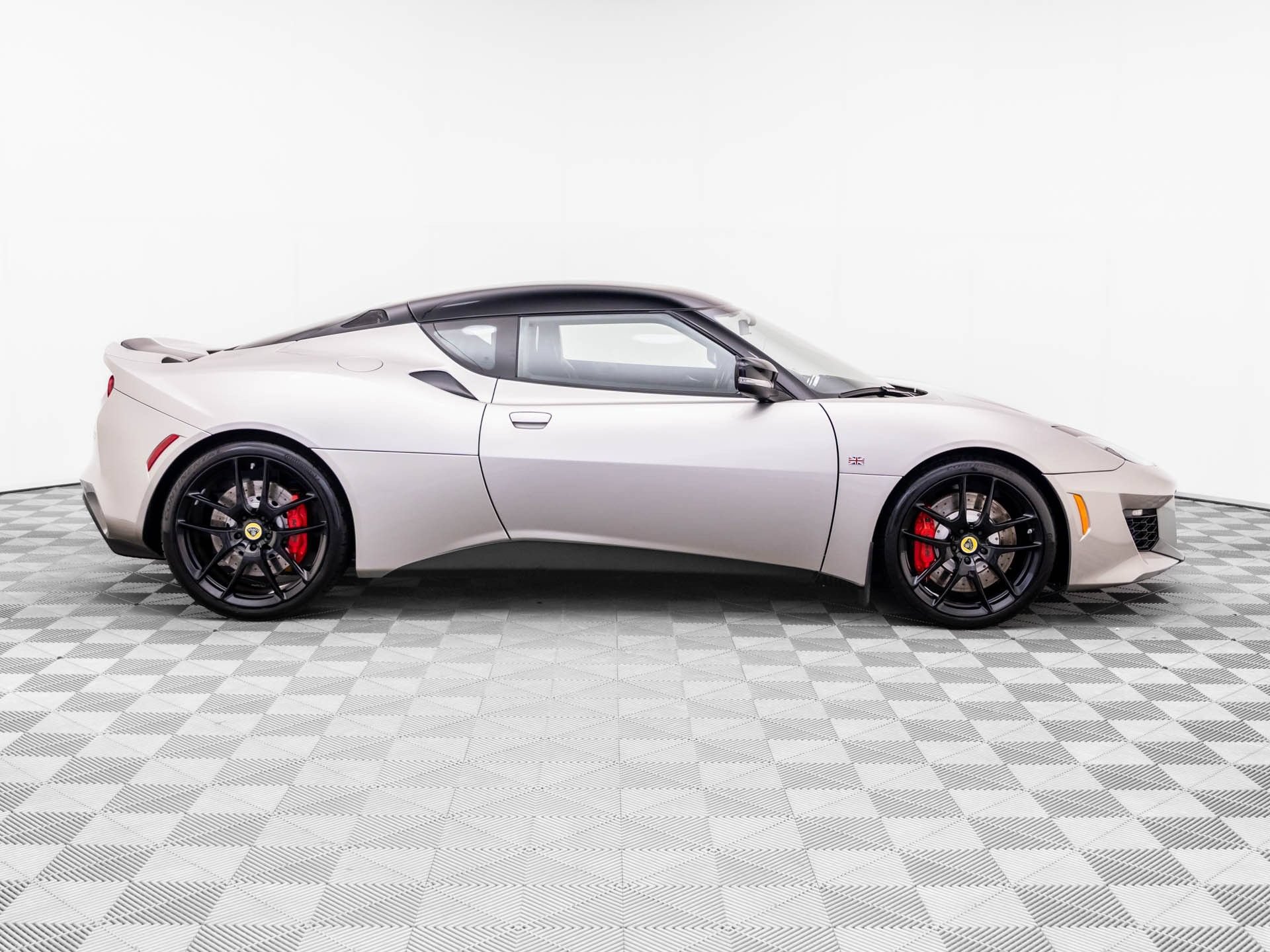 Used 2017 Lotus Evora 400 RWD image 6