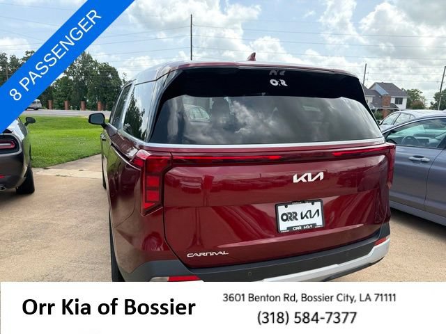 Used 2025 Kia Carnival FWD image 10
