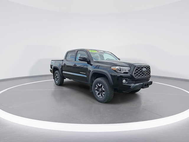 Used 2023 Toyota Tacoma TRD Off-Road w/ Advanced Technology Package image 3