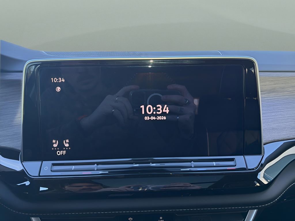 New 2026 Volkswagen Atlas SEL Premium R-Line image 16