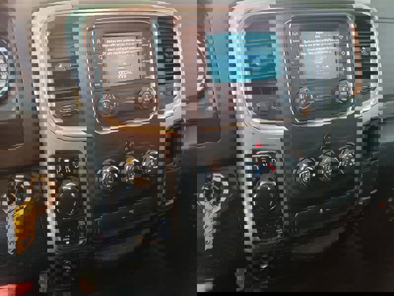 Used 2016 RAM 1500 Classic SLT w/ SLT Plus D￩cor Group image 20