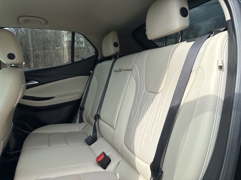 Used 2024 Buick Encore GX Avenir w/ Avenir Convenience Package image 25