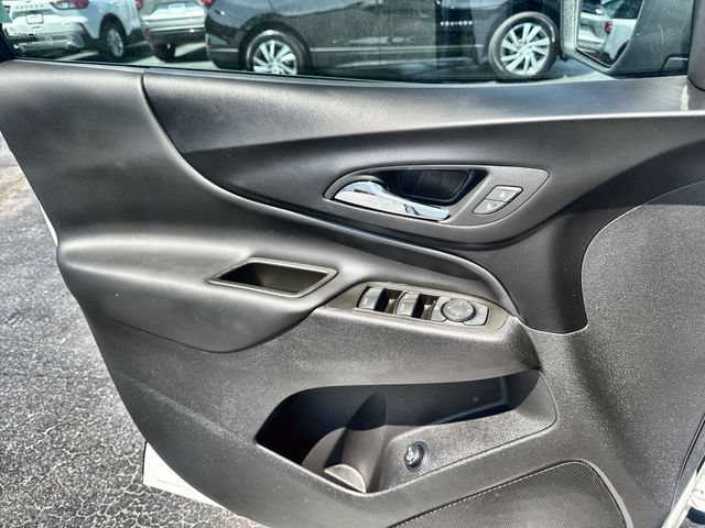 Used 2024 Chevrolet Equinox LT w/ LPO, Floor Liner Package AWD/4WD image 13