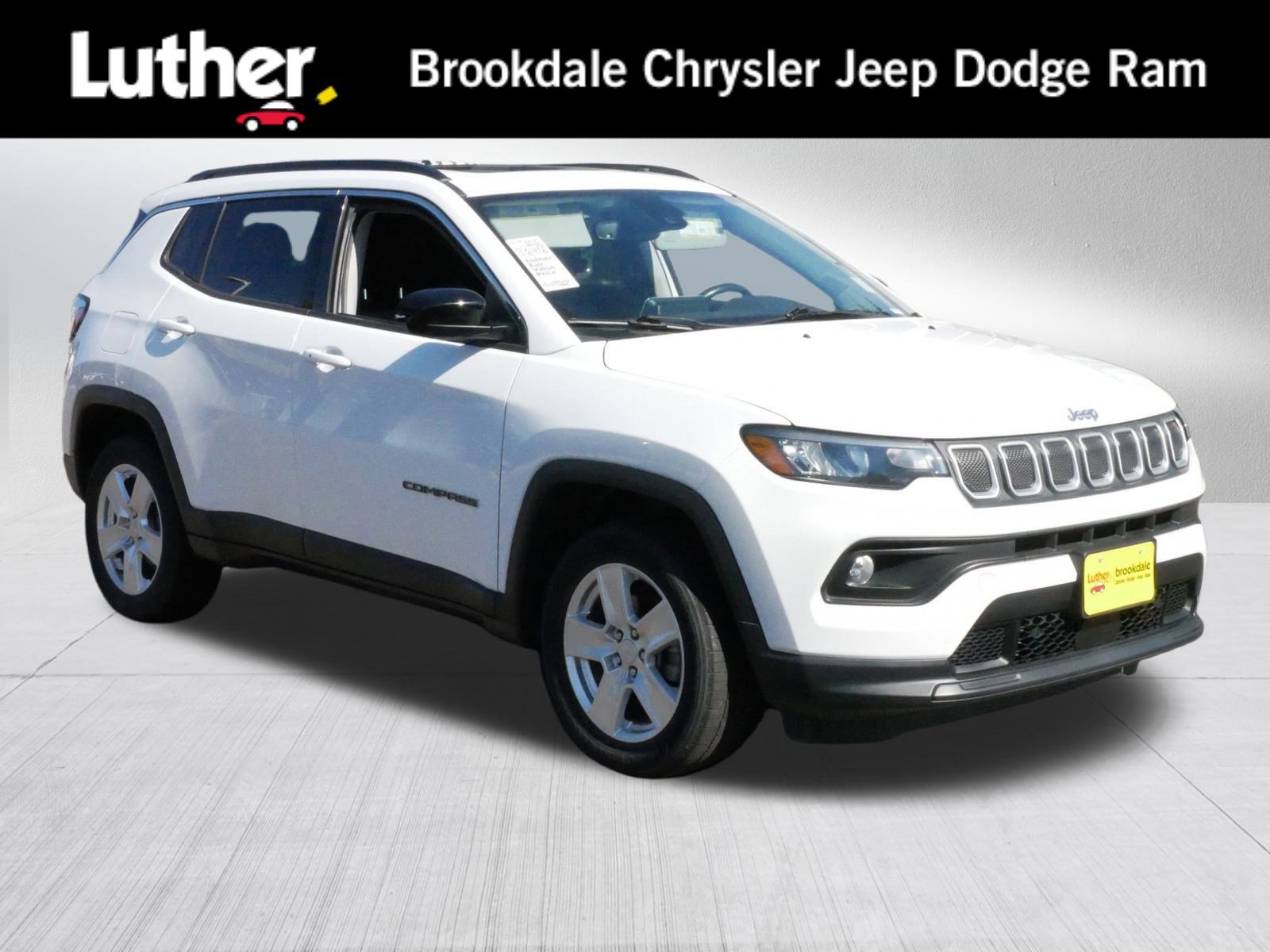 Used 2022 Jeep Compass Latitude w/ Sun and Sound Group