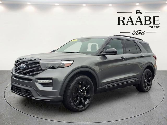 Used 2023 Ford Explorer ST-Line AWD/4WD image 3