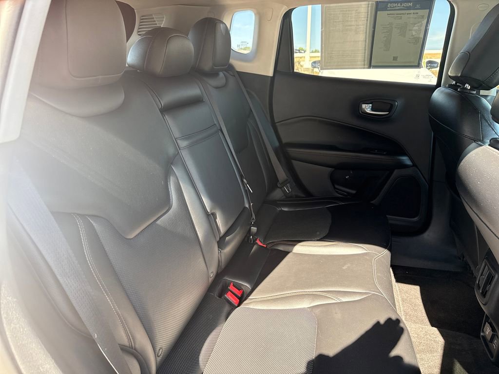 Used 2018 Jeep Compass Limited w/ Navigation Group image 32