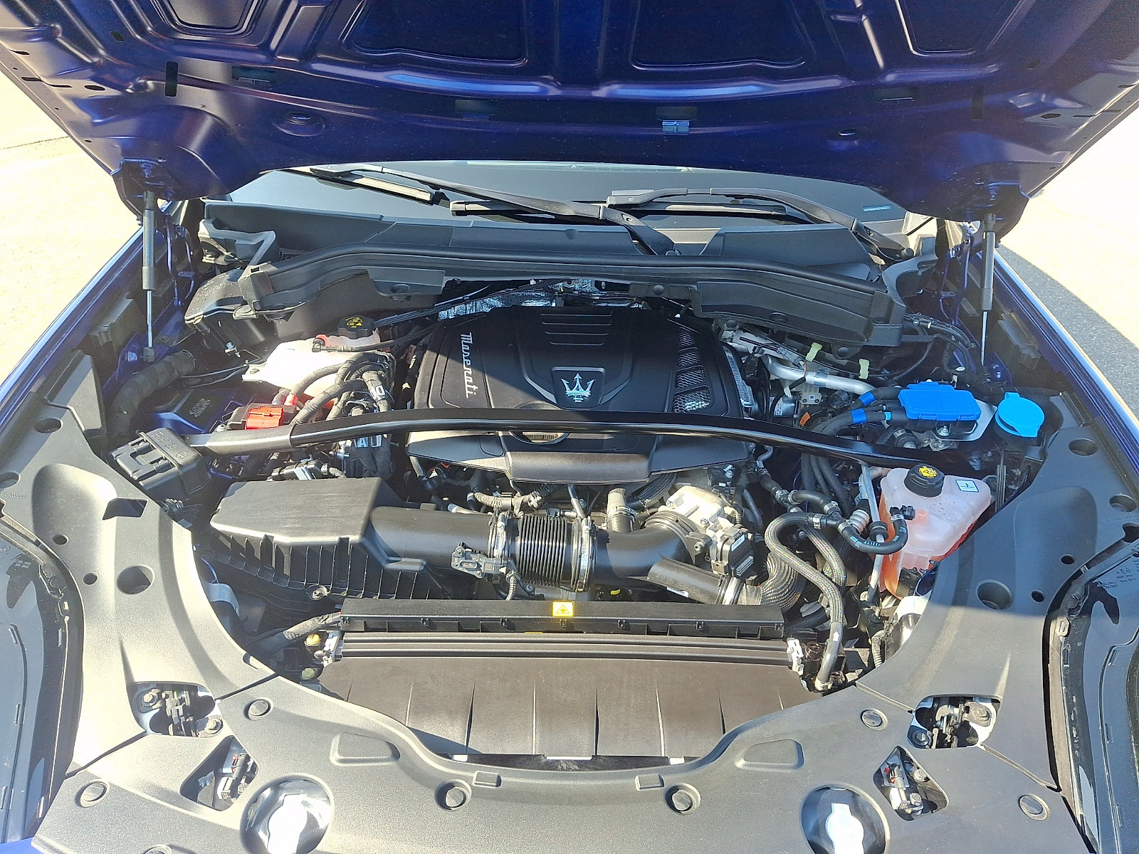 New 2025 Maserati Grecale Modena AWD/4WD image 50