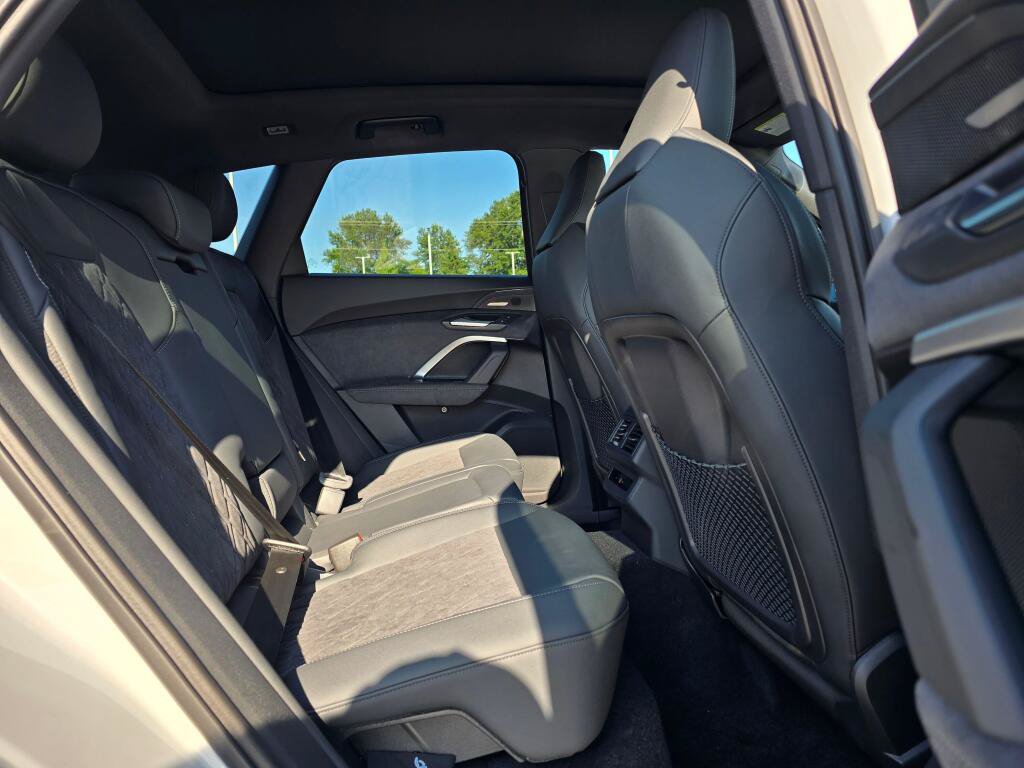 New 2026 Audi SQ5 Premium Plus AWD/4WD image 22