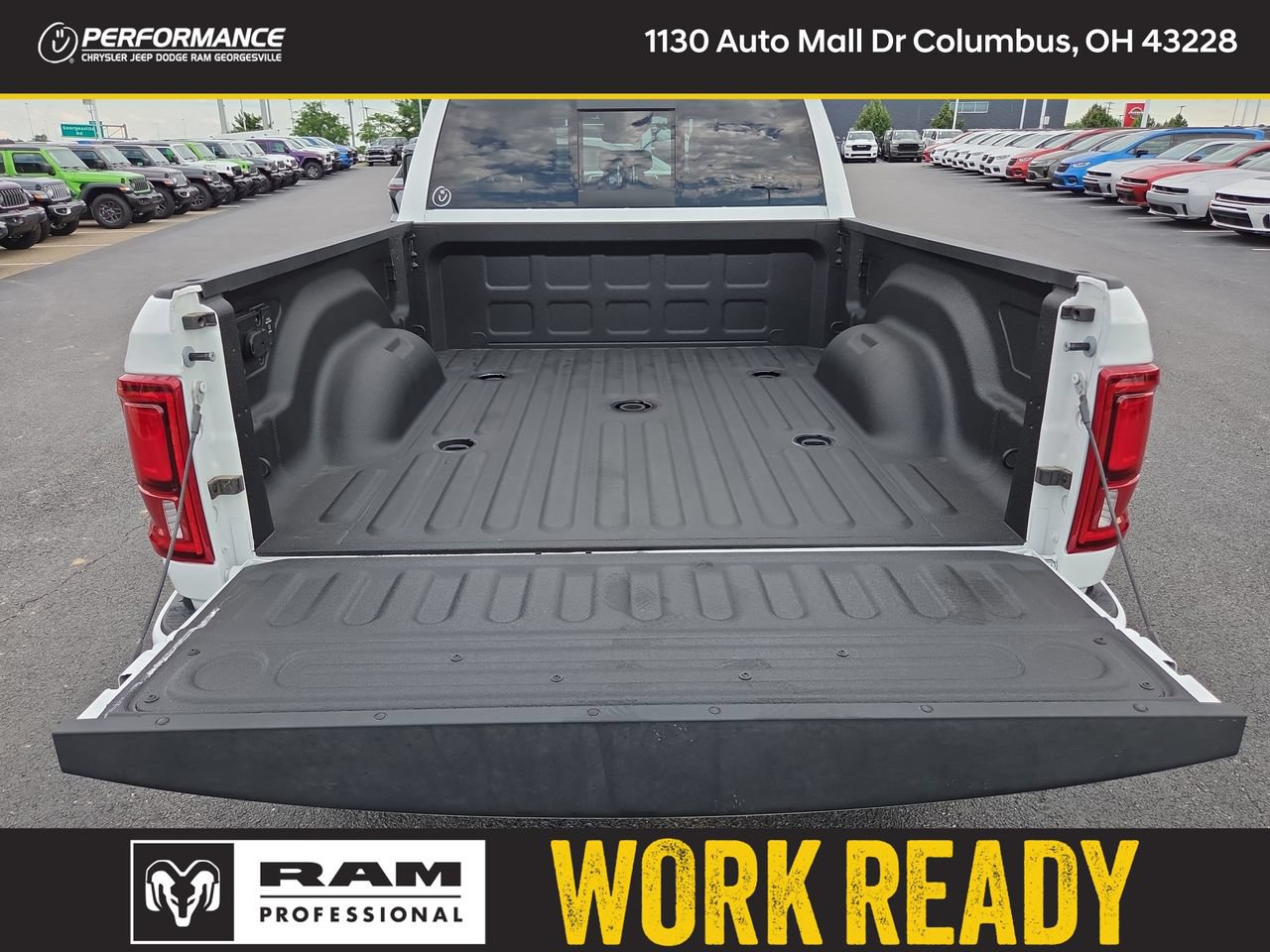New 2026 RAM 2500 Laramie AWD/4WD image 7