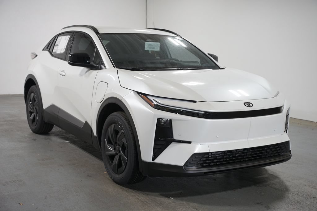 New 2026 Toyota C-HR AWD/4WD image 3