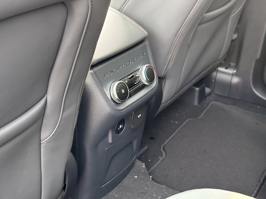New 2026 Ford Explorer Active w/ Active Comfort Package image 27