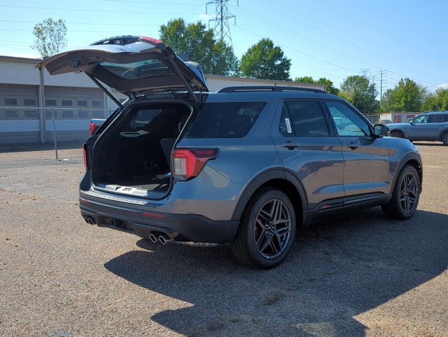 New 2025 Ford Explorer ST w/ Sun And Sound Package video 2