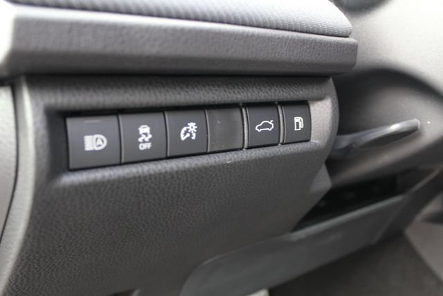 Certified 2026 Toyota Camry SE FWD image 31