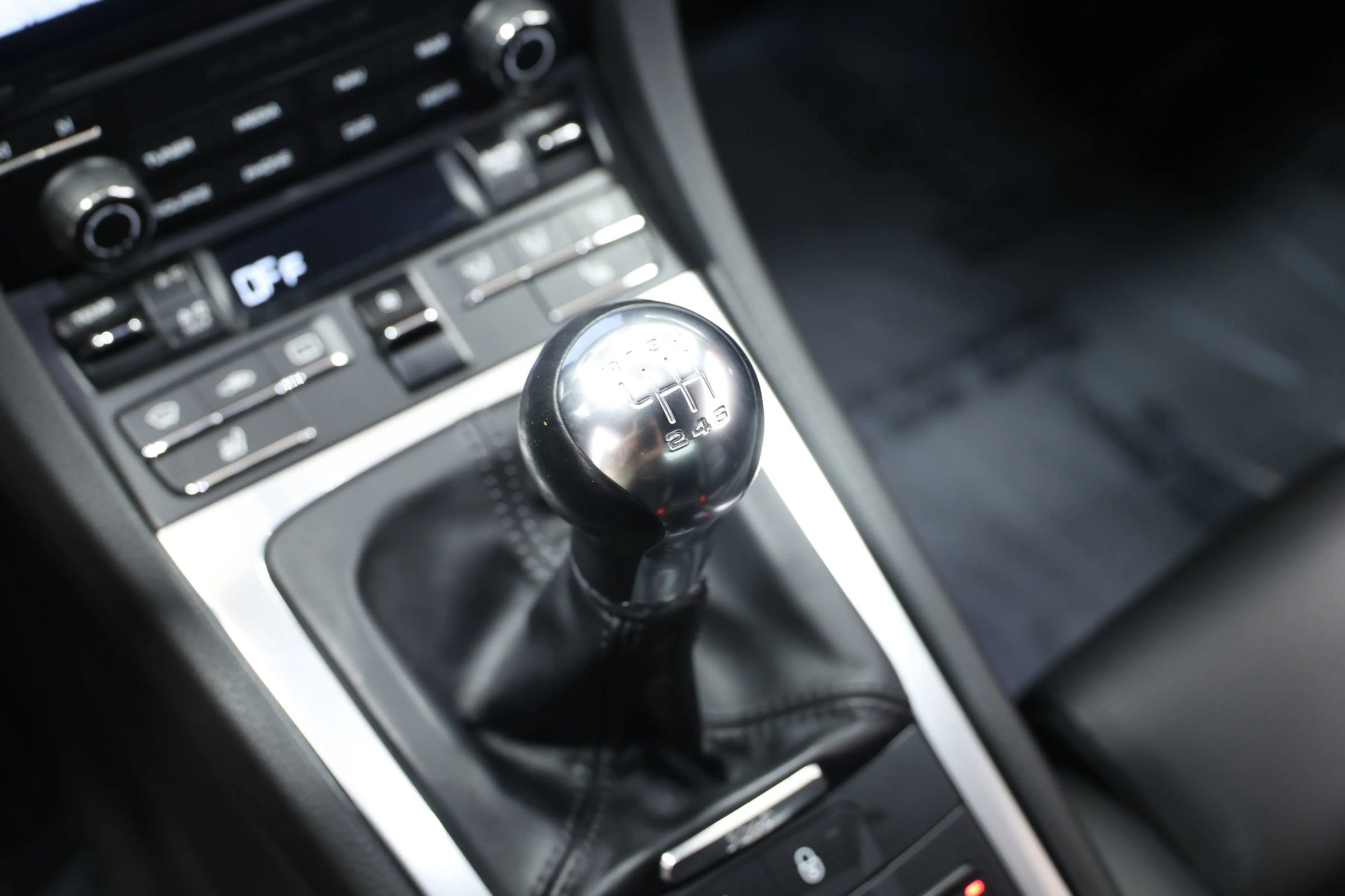 Used 2017 Porsche 718 Cayman S image 38