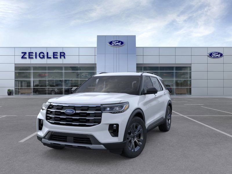 New 2026 Ford Explorer Active w/ Active Comfort Package image 2