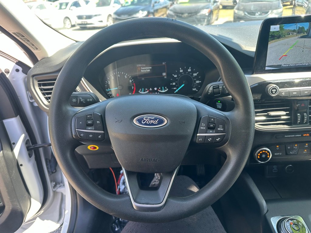 Used 2021 Ford Escape SE FWD image 17