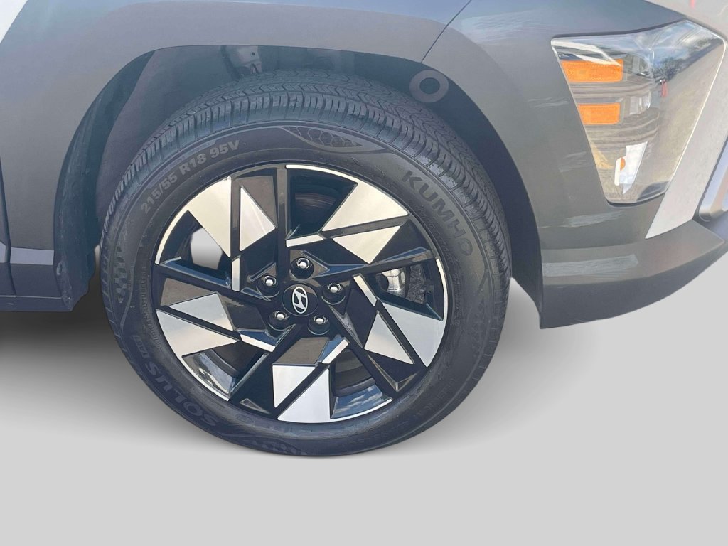 Used 2024 Hyundai Kona SEL AWD/4WD image 9