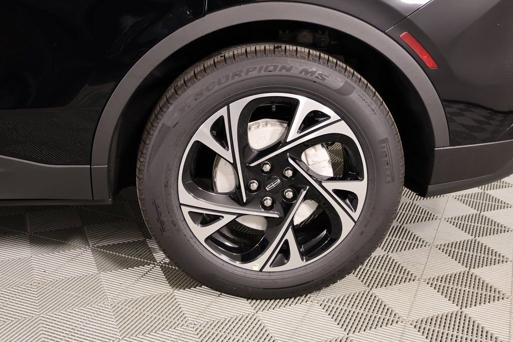 New 2026 Lincoln Nautilus Premier w/ Jet Appearance Package AWD/4WD image 18
