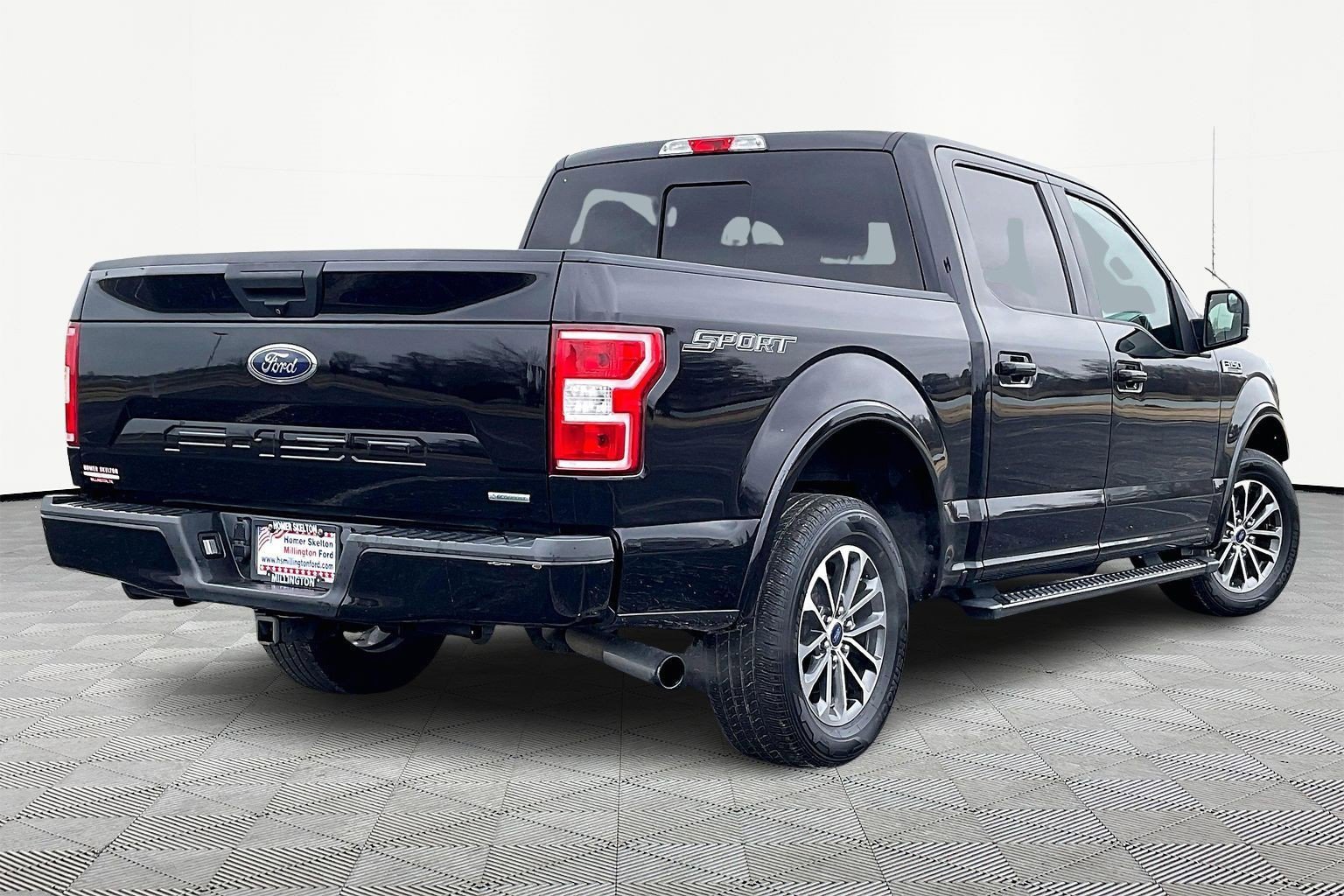 Used 2020 Ford F150 XLT w/ Equipment Group 302A Luxury image 11