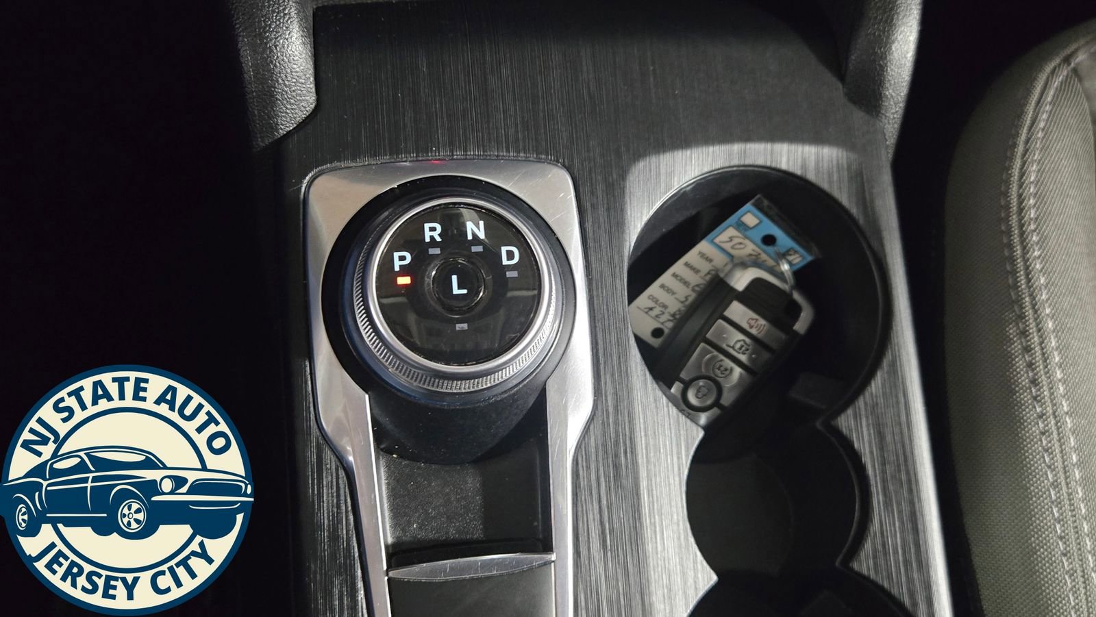 Used 2022 Ford Escape SE w/ Convenience Package image 19