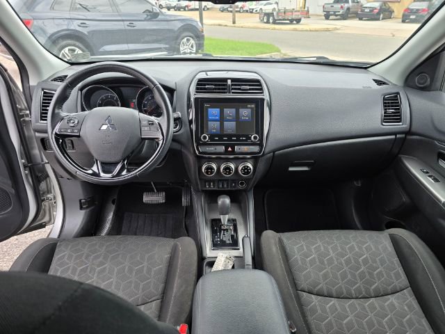 Used 2020 Mitsubishi Outlander Sport SE image 15