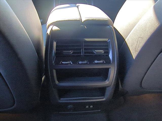 Used 2025 BMW X5 sDrive40i w/ Parking Assistance Package image 18