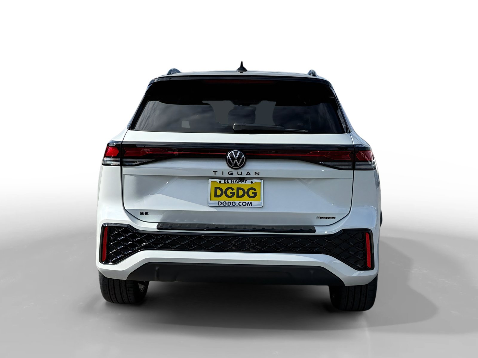 New 2026 Volkswagen Tiguan SE R-Line AWD/4WD image 4