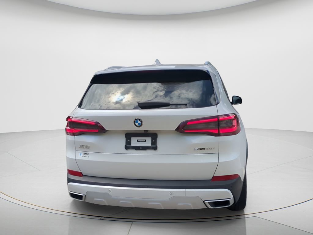 Used 2022 BMW X5 sDrive40i w/ Premium Package RWD image 6