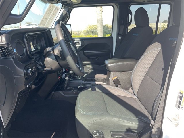 Used 2024 Jeep Wrangler Unlimited Rubicon 4xe image 18