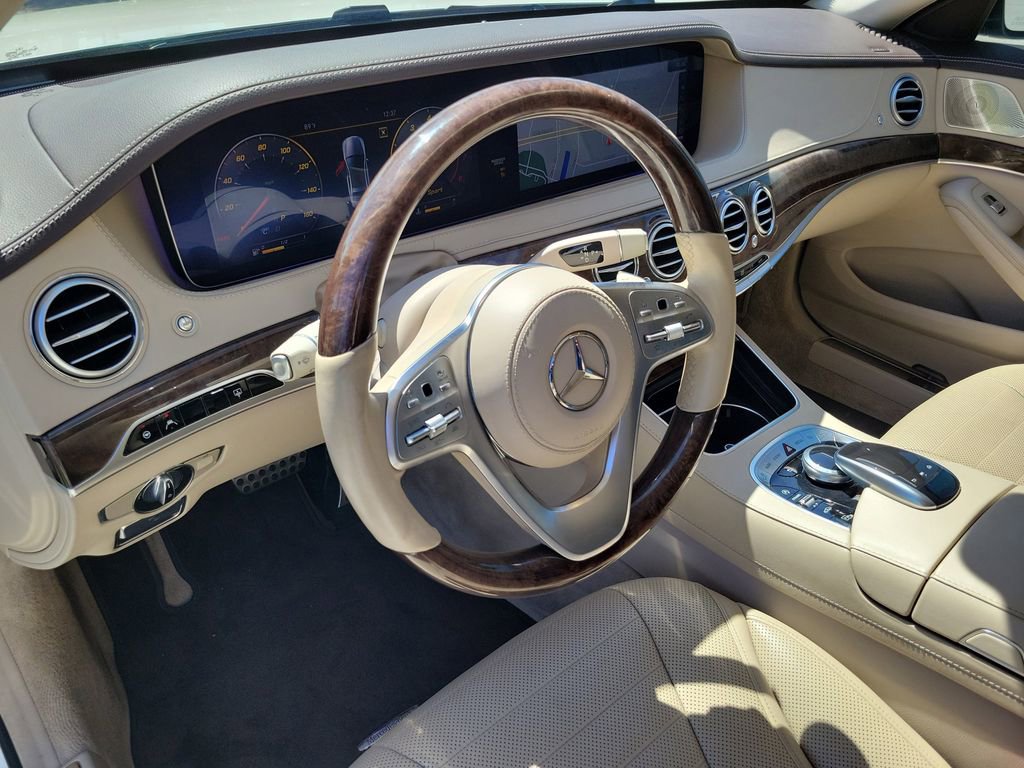Used 2019 Mercedes-Benz S 560 Sedan image 22